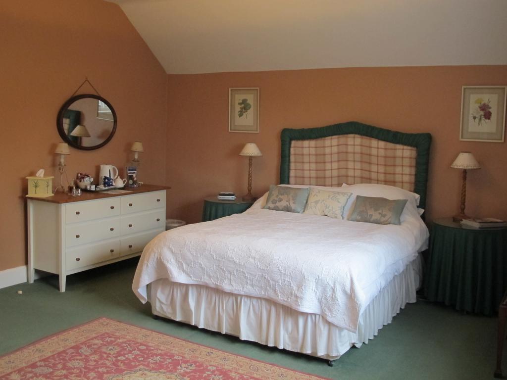 Bed and Breakfast Cotton Farm Честер Номер фото